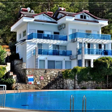 Sahin Apartment *